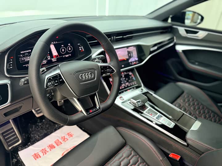 Audi RS 7, 2024 — фото 7 из 9