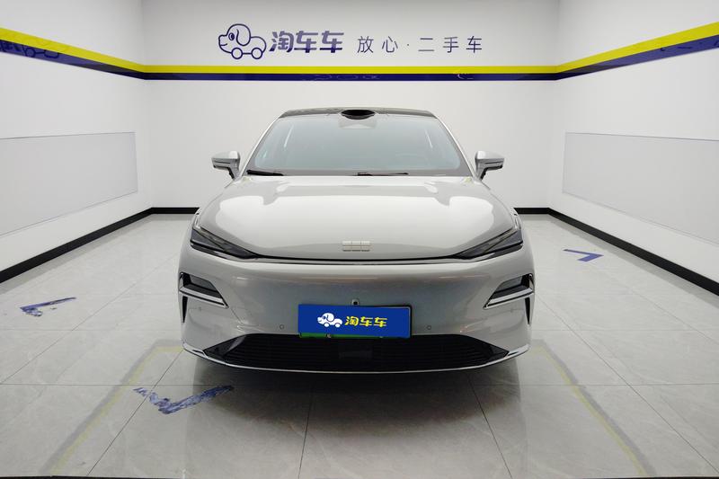 Geely Galaxy Starshine 8 EM-i, 2025 — фото 2 из 12