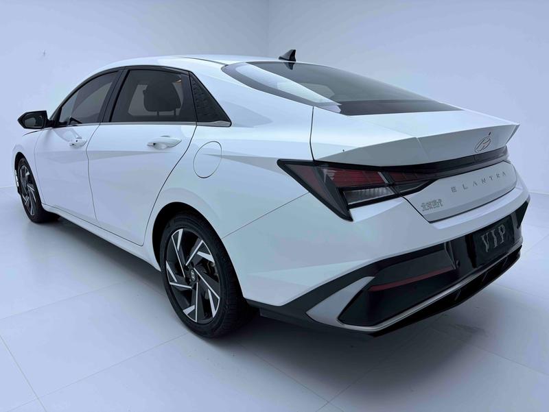Hyundai Elantra N line, 2023 — фото 4 из 12