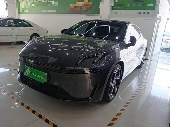 Lynk & Co 07 EM-P Hybrid, 2024 — фото 2 из 9