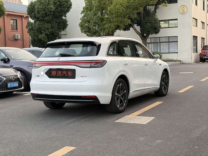 Shangjie (Huawei × SAIC) H5, 2025 — фото 9 из 9
