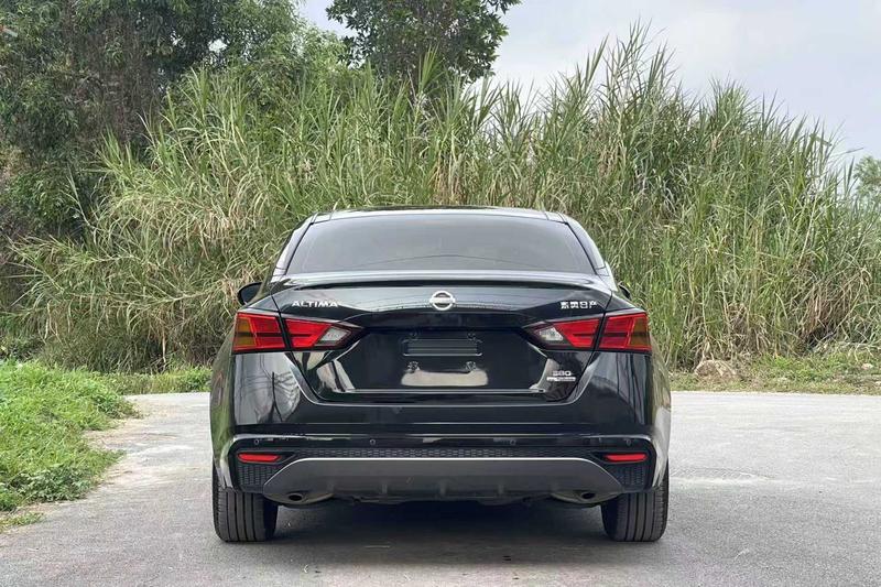Nissan Teana, 2022 — фото 6 из 12