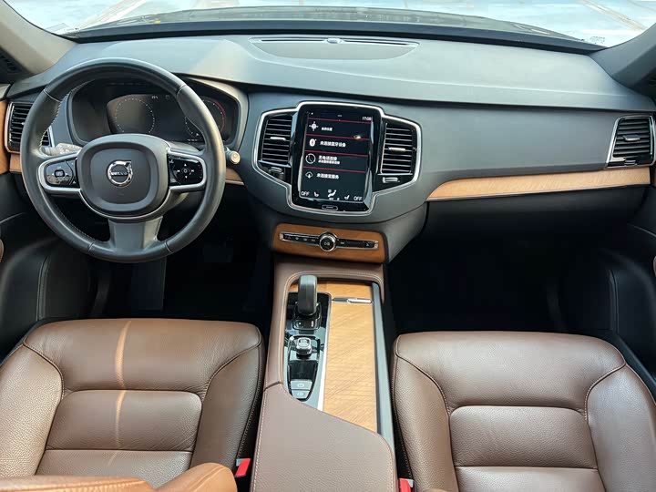 Volvo XC90, 2021 — фото 9 из 9