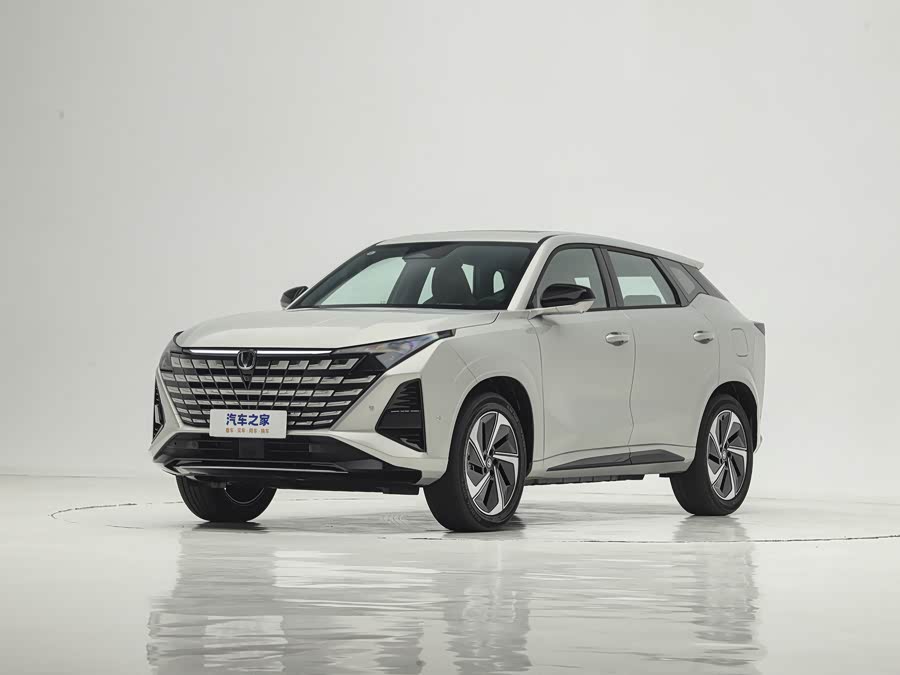 Changan UNI-Z Hybrid, 2026 — купить в Самаре под ключ