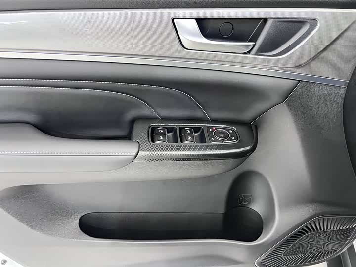 Haval M6, 2023 — фото 8 из 9