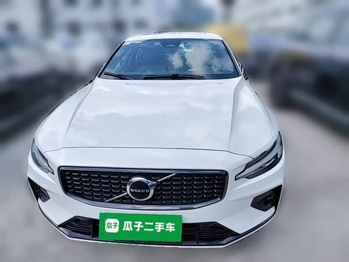 Volvo S60, 2024 — фото 5 из 9