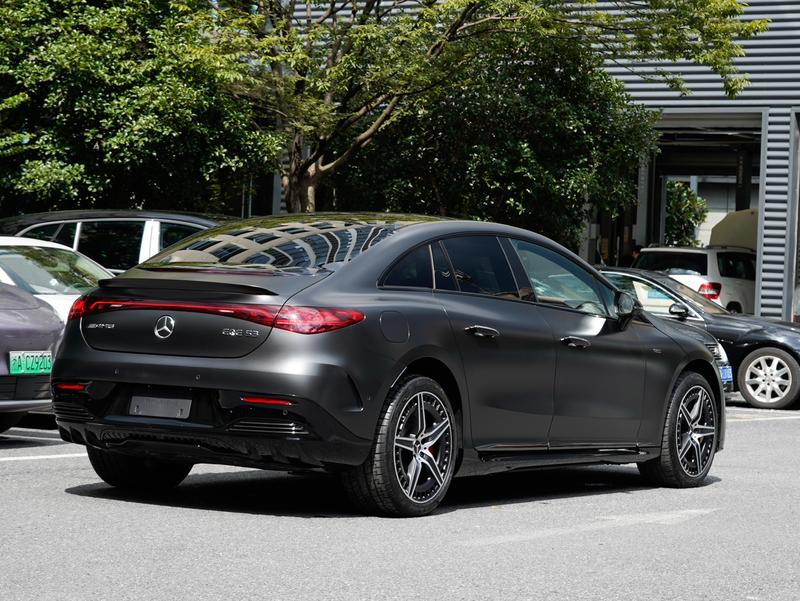 Mercedes-Benz EQE AMG, 2024 — фото 5 из 12
