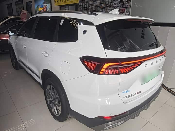 Chery Tiggo 8 Pro Hybrid, 2025 — фото 6 из 9
