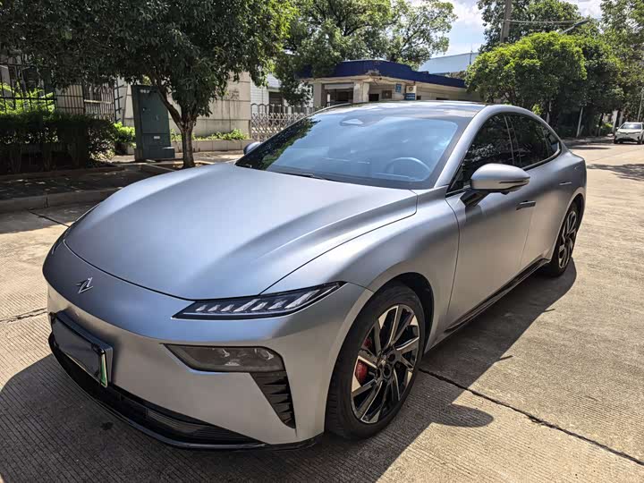 Dongfeng Yipai eπ 007, 2023 — купить в Йошкар-Оле под ключ