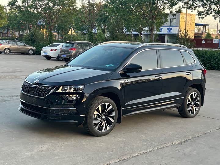 Skoda Karoq, 2023 — купить в Смоленске под ключ