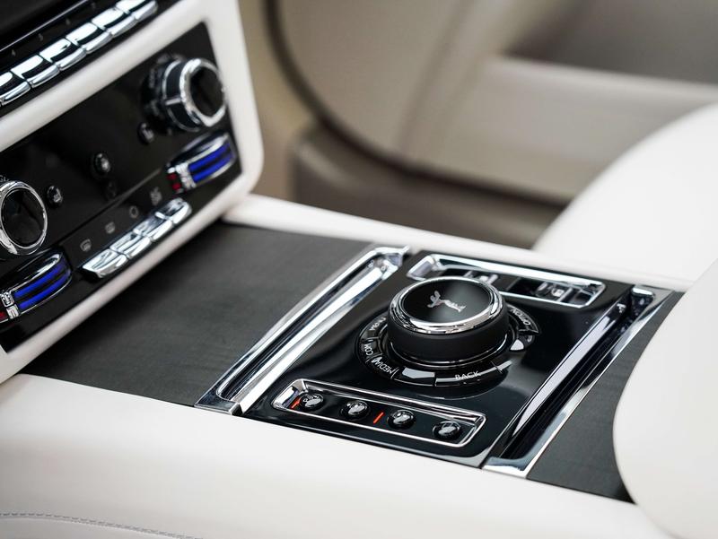Rolls-Royce Ghost, 2021 — фото 8 из 11