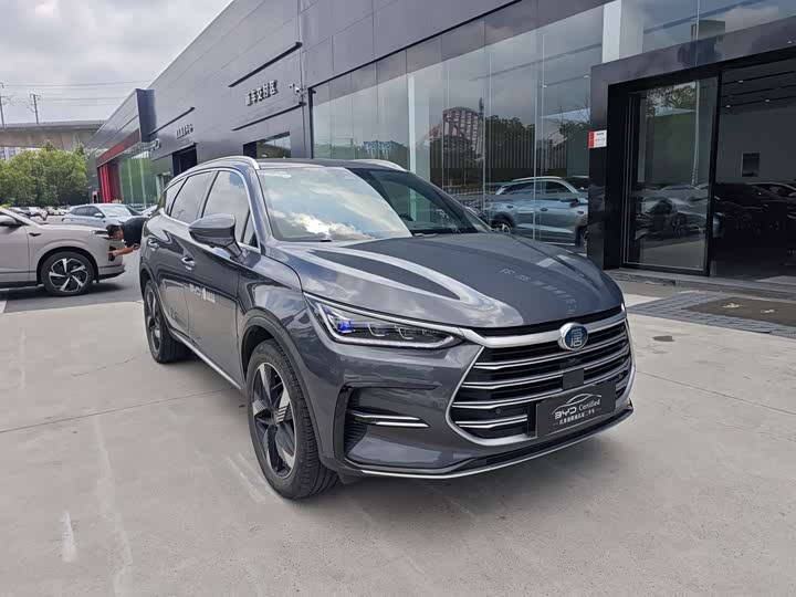 BYD Tang Hybrid/EV, 2023 — фото 3 из 9