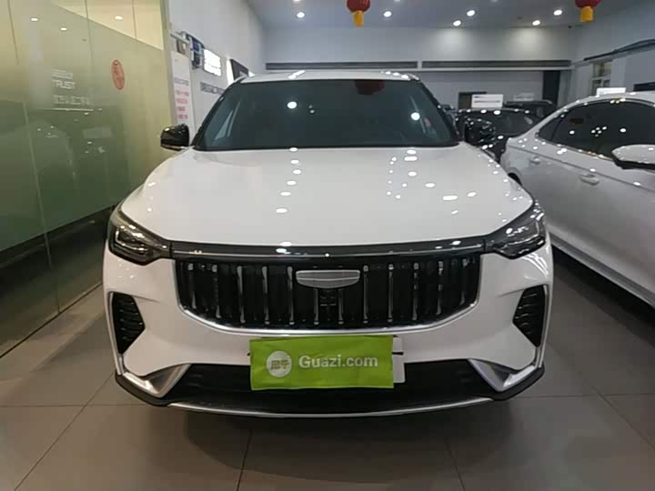 Geely Atlas, 2025 — фото 3 из 9