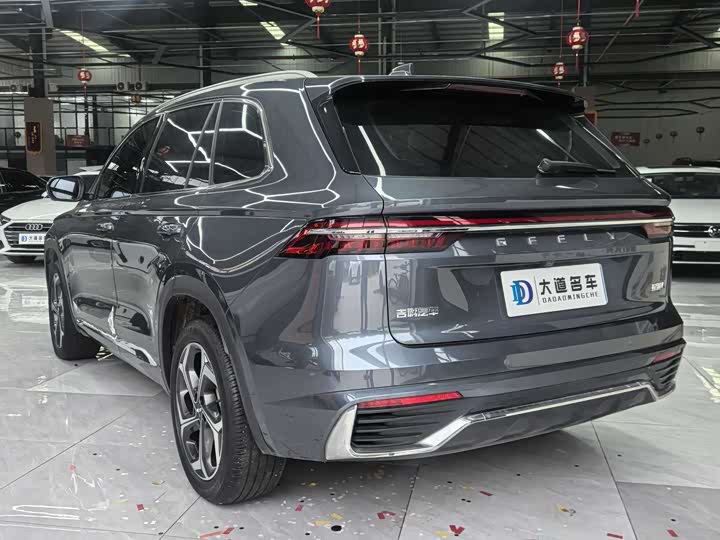 Geely Monjaro, 2022 — фото 5 из 9