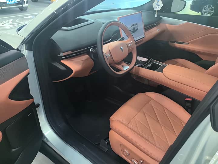 Changan Deepal S05, 2025 — фото 7 из 9