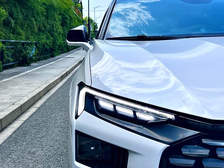 Ford Mondeo, 2022 — фото 2 из 9