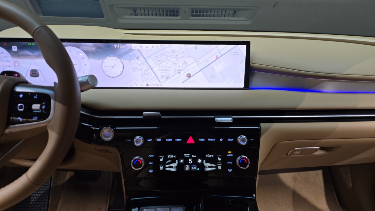 Genesis G80, 2025 — фото 12 из 12