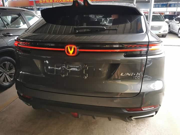 Changan UNI-K Hybrid, 2023 — фото 6 из 9
