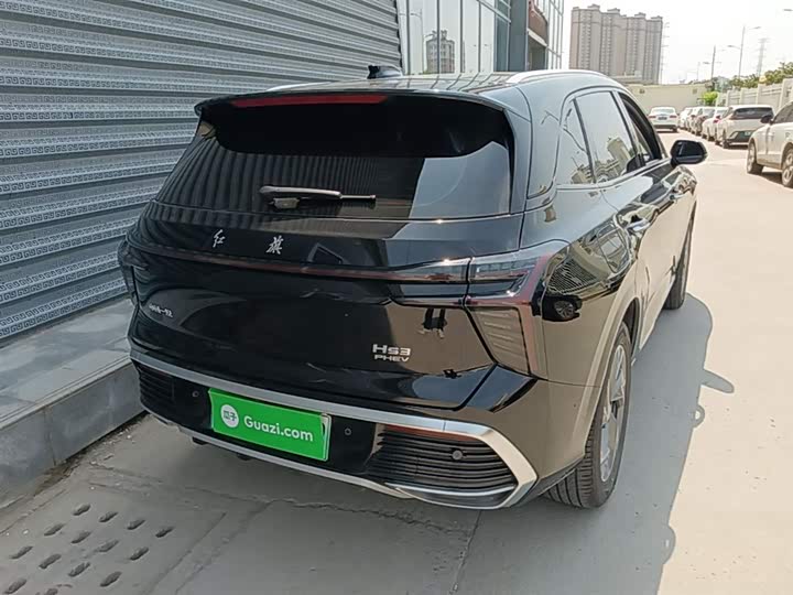 Hongqi HS3 Hybrid, 2025 — фото 7 из 9