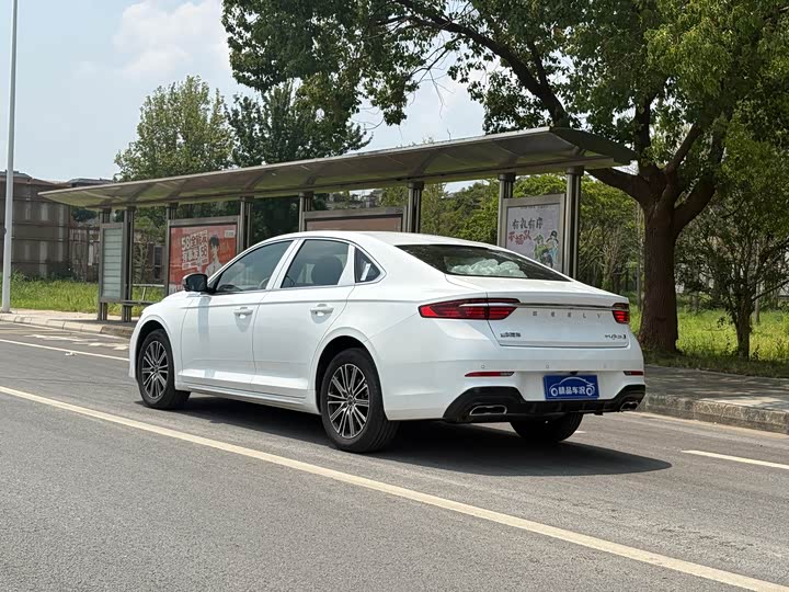 Geely Preface, 2025 — фото 9 из 9