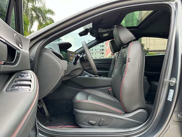 Hyundai Sonata N Line, 2022 — фото 8 из 9