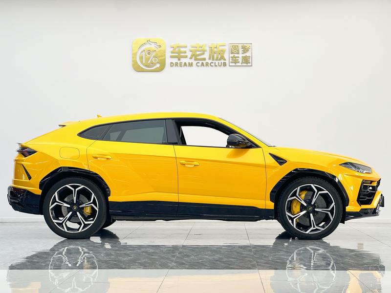 Lamborghini Urus, 2022 — фото 7 из 12