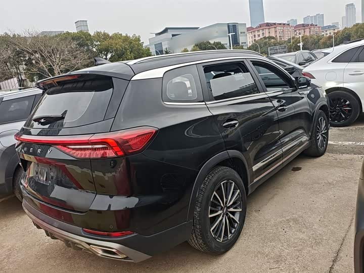 Chery Tiggo 8 Pro, 2022 — фото 7 из 9