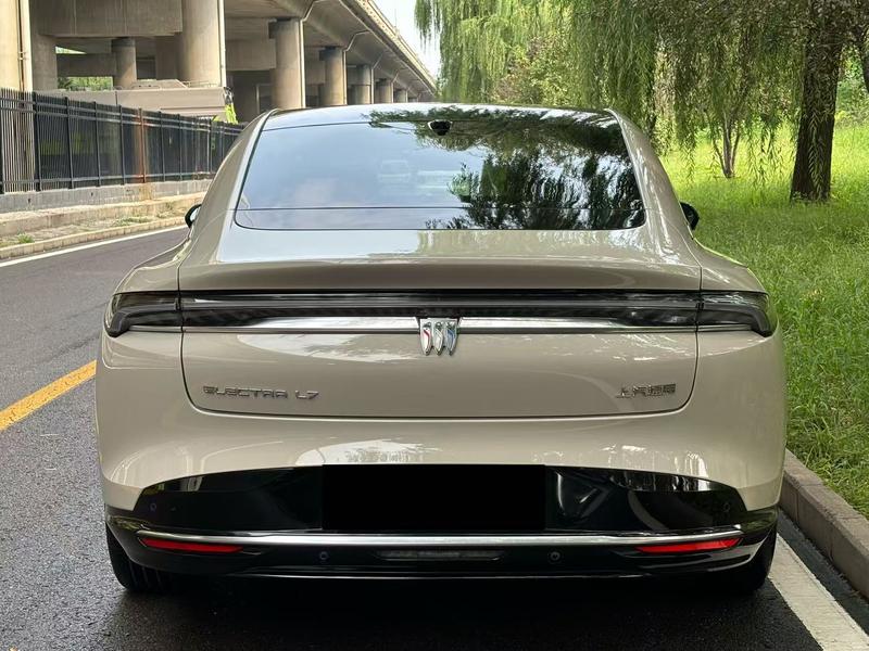 Buick Electra L7, 2025 — фото 5 из 10