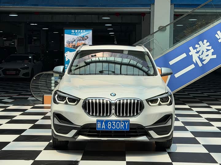 BMW X1, 2023 — фото 2 из 9