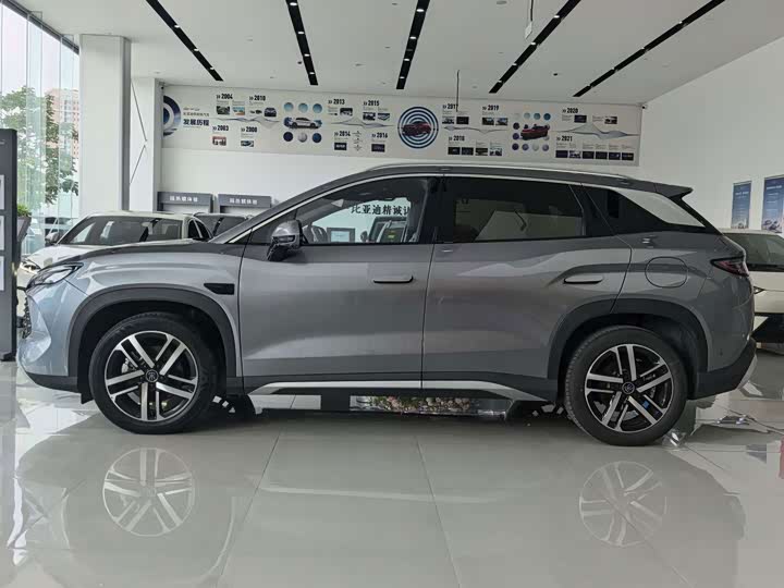 BYD Song L DM-i Hybrid, 2024 — фото 7 из 9