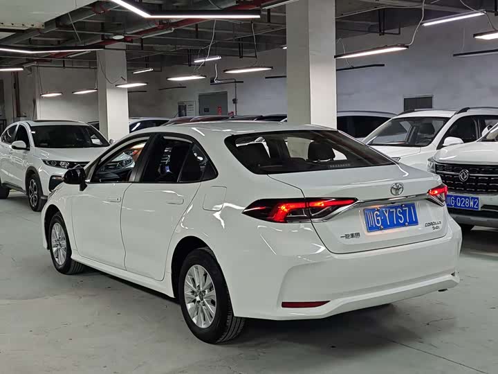 Toyota Corolla, 2024 — фото 7 из 9