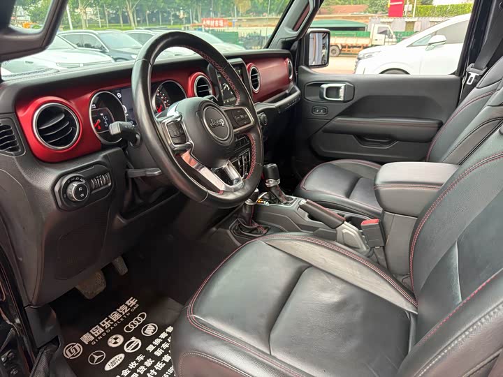 Jeep Wrangler, 2023 — фото 7 из 9