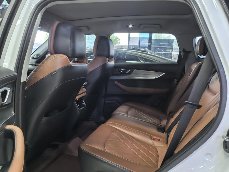 Chery Tiggo 8 Plus, 2022 — фото 9 из 10