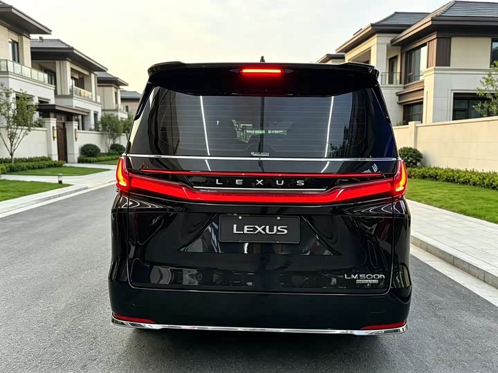 Lexus LM, 2025 — фото 9 из 9