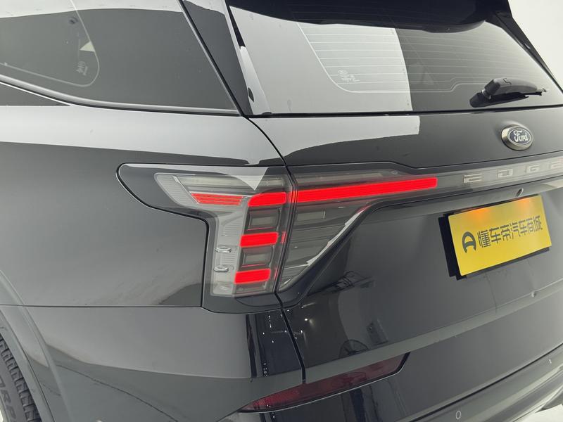Ford Edge, 2023 — фото 3 из 12