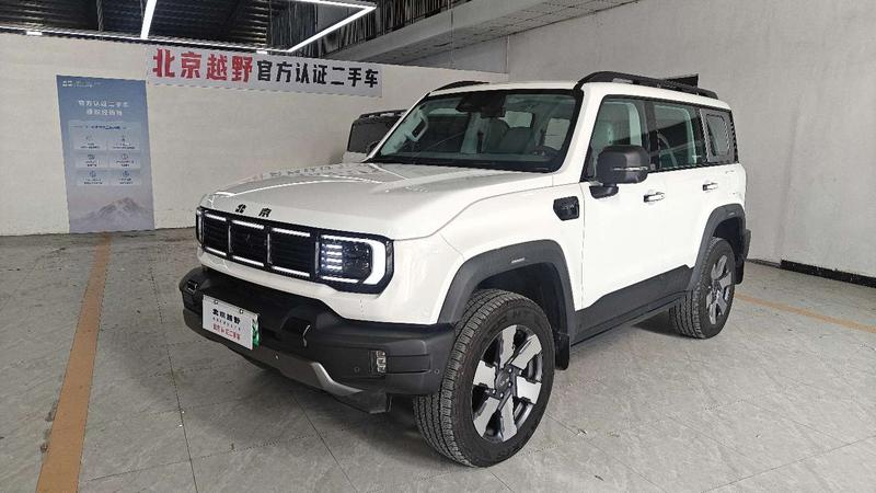 BAIC Beijing BJ40 Hybrid, 2025 — купить в Туле под ключ