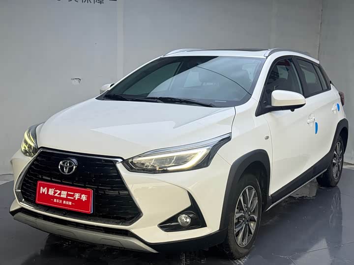 Toyota Yaris L Hatchback, 2022 — купить в Брянске под ключ