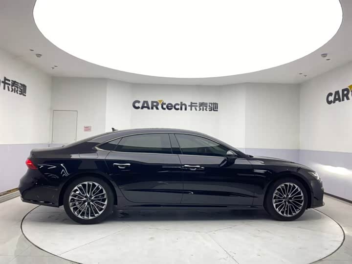 Audi A7L, 2024 — фото 4 из 9