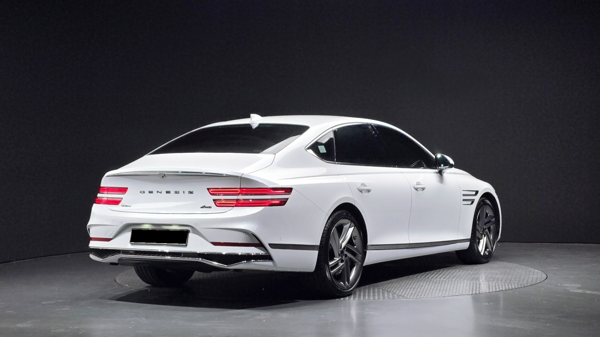 Genesis G80, 2024 — фото 2 из 12