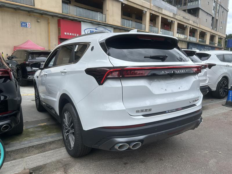 Jetour X70 Plus, 2023 — фото 4 из 12