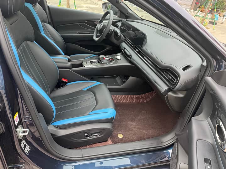 GAC Trumpchi Empow R, 2022 — фото 5 из 9