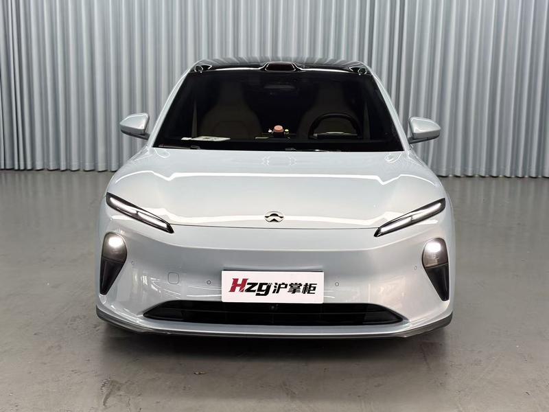 Nio ET5, 2022 — фото 2 из 10