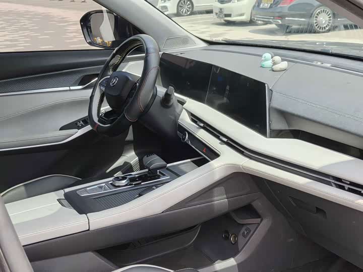 Changan CS75 Plus, 2023 — фото 6 из 9