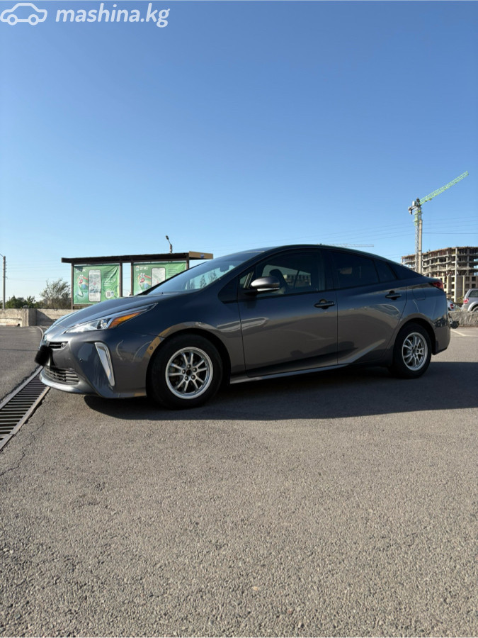 Toyota Prius, 2021 — фото 10 из 12