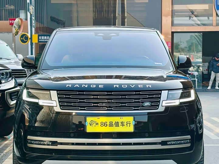 Land Rover Range Rover, 2024 — фото 2 из 9