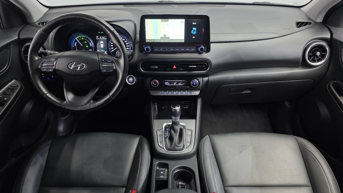 Hyundai Kona, 2022 — фото 7 из 12