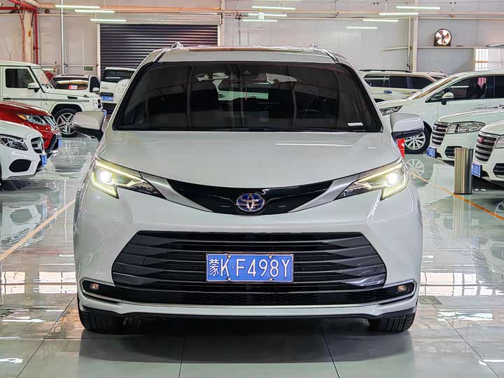 Toyota Sienna, 2022 — купить в Орле под ключ