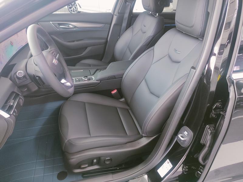 Cadillac CT5, 2025 — фото 11 из 12