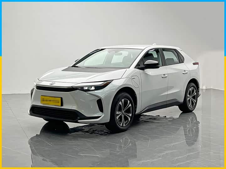 Toyota bZ4X Platinum, 2026 — купить в Йошкар-Оле под ключ