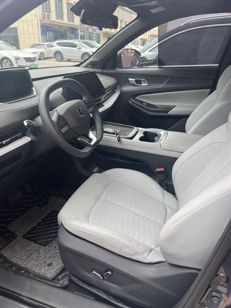 Changan CS55 Plus Hybrid, 2025 — фото 8 из 9